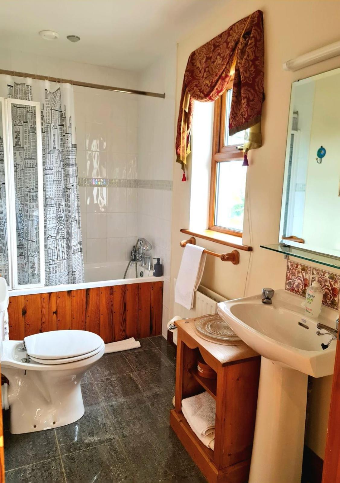 キャッスルバー ザ ガーデン ゲーツ B ＆ B Bed & Breakfast エクステリア 写真